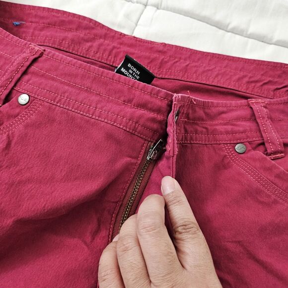 KUHL Splash 11" Cargo Shorts Women 12 Scarlet Red Utility Stretch Hiking Outdoor - Picture 7 of 10